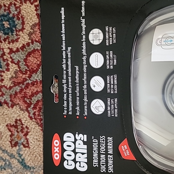 Oxo Stronghold™ Suction Fogless Mirror - Picture 10 of 10